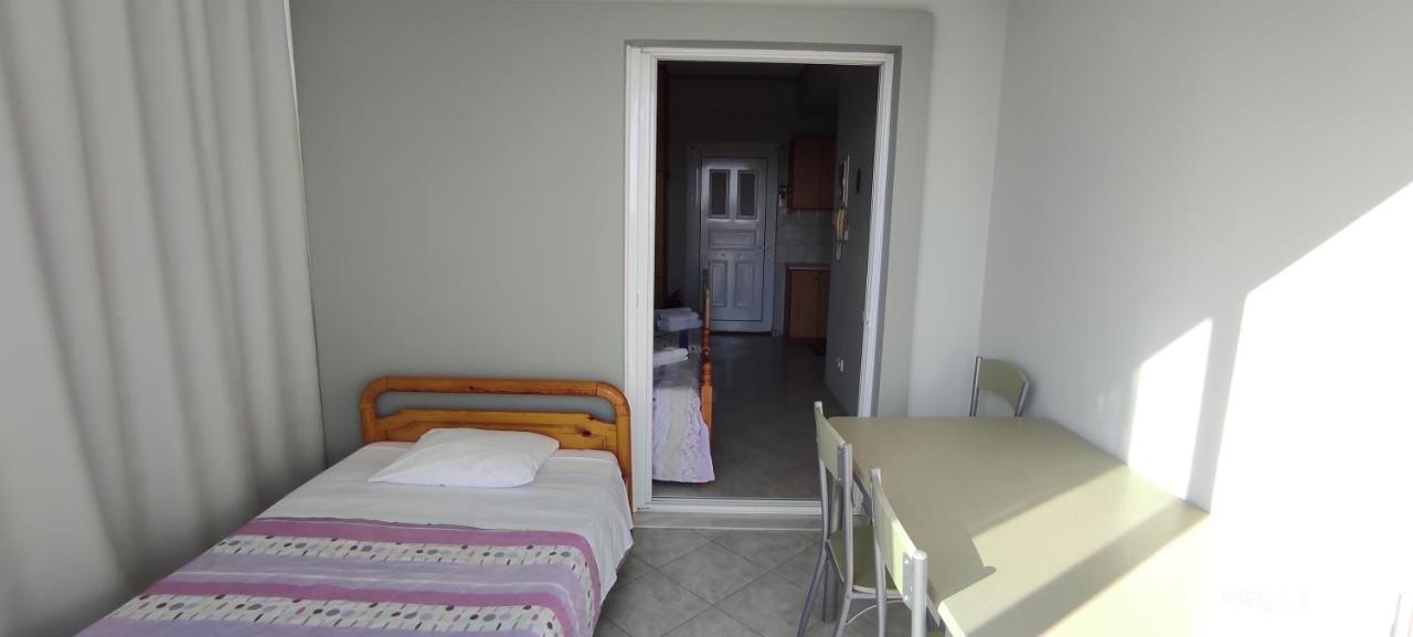 Eirini House Apartment Канали Екстериор снимка