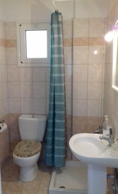 Eirini House Apartment Канали Екстериор снимка